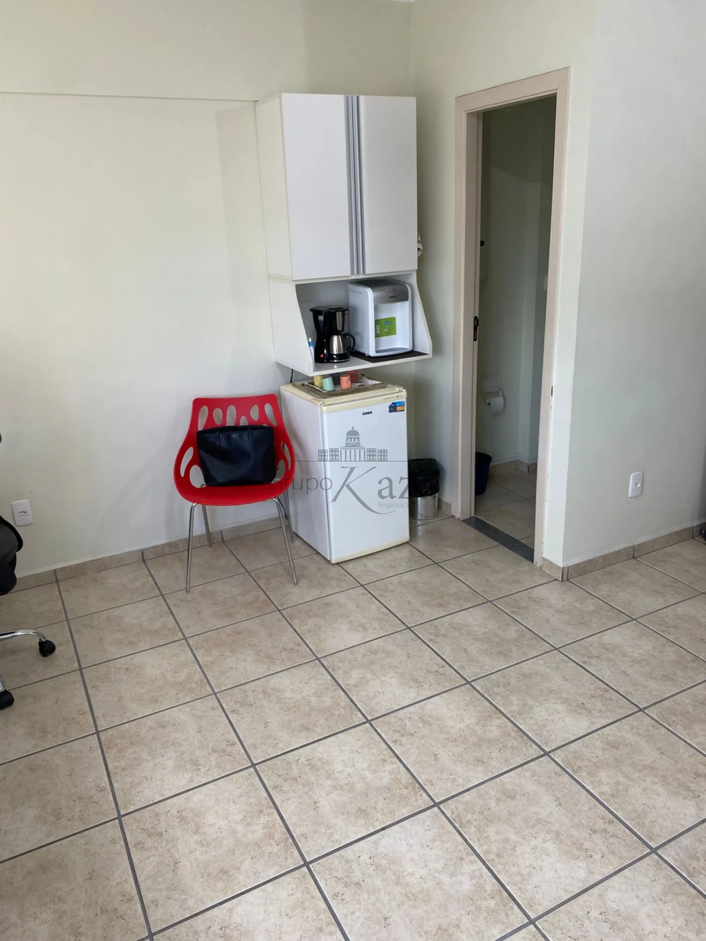 Foto 4 de Comercial Sala Condomínio em Floradas de São José, São José dos Campos - imagem 4