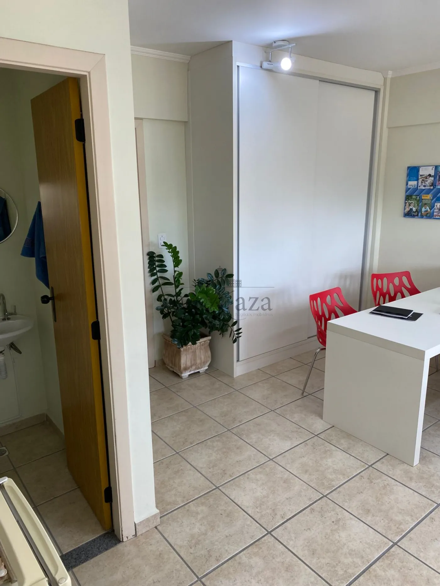 Foto 5 de Comercial Sala Condomínio em Floradas de São José, São José dos Campos - imagem 5