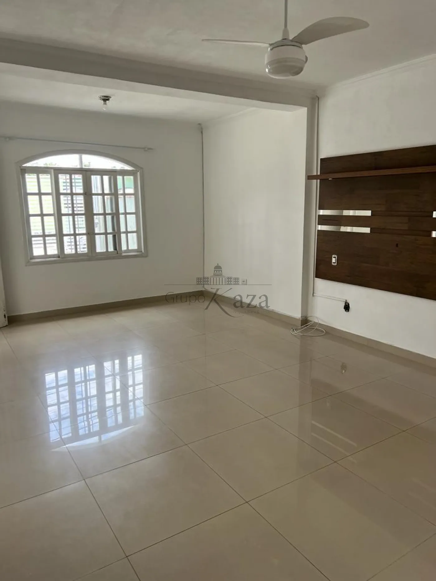 Foto 2 de Casa Padrão em Cidade Vista Verde, São José dos Campos - imagem 2