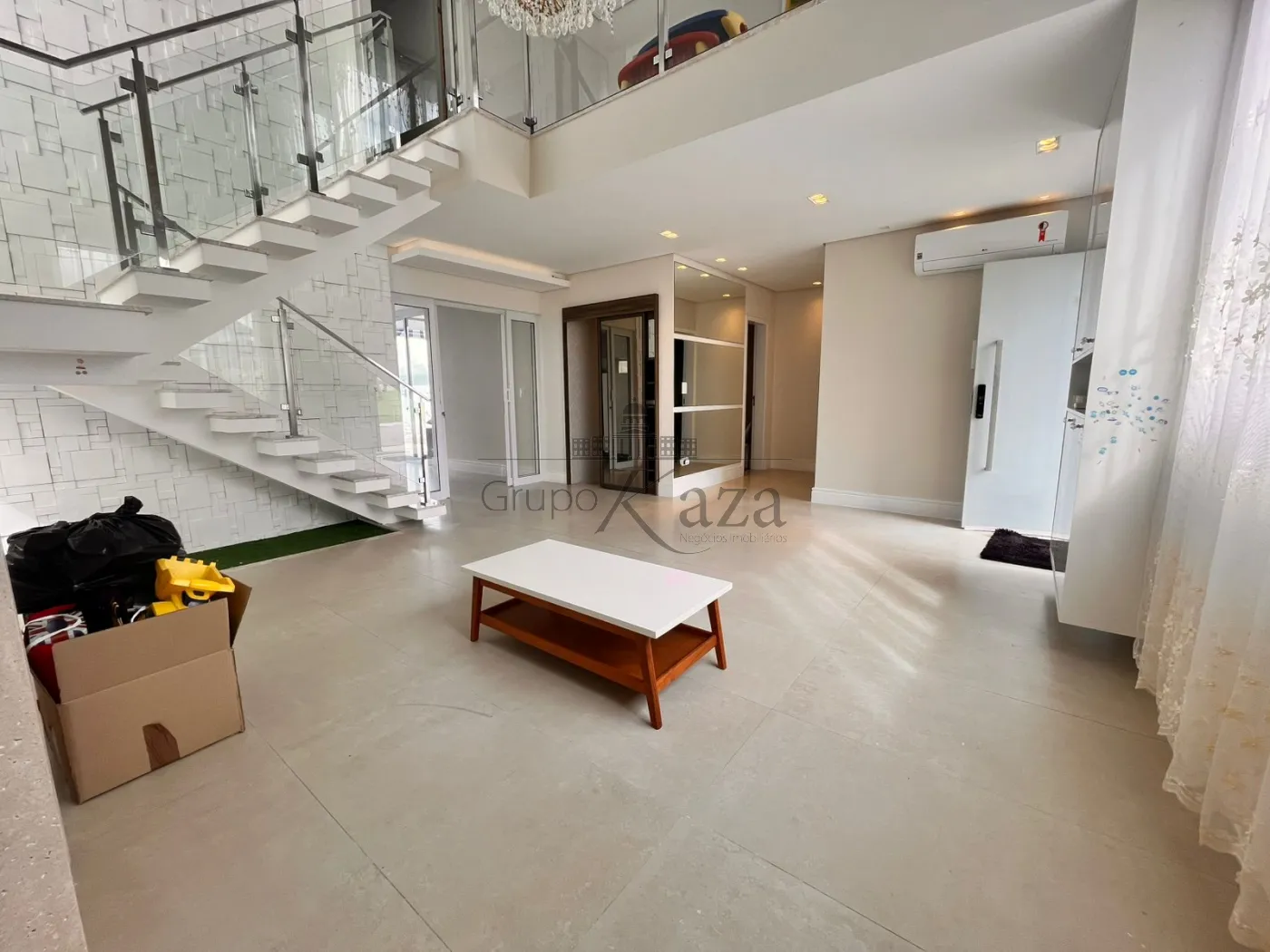 Foto 2 de Casa Condomínio em Condomínio Residencial Mantiqueira, São José dos Campos - imagem 2