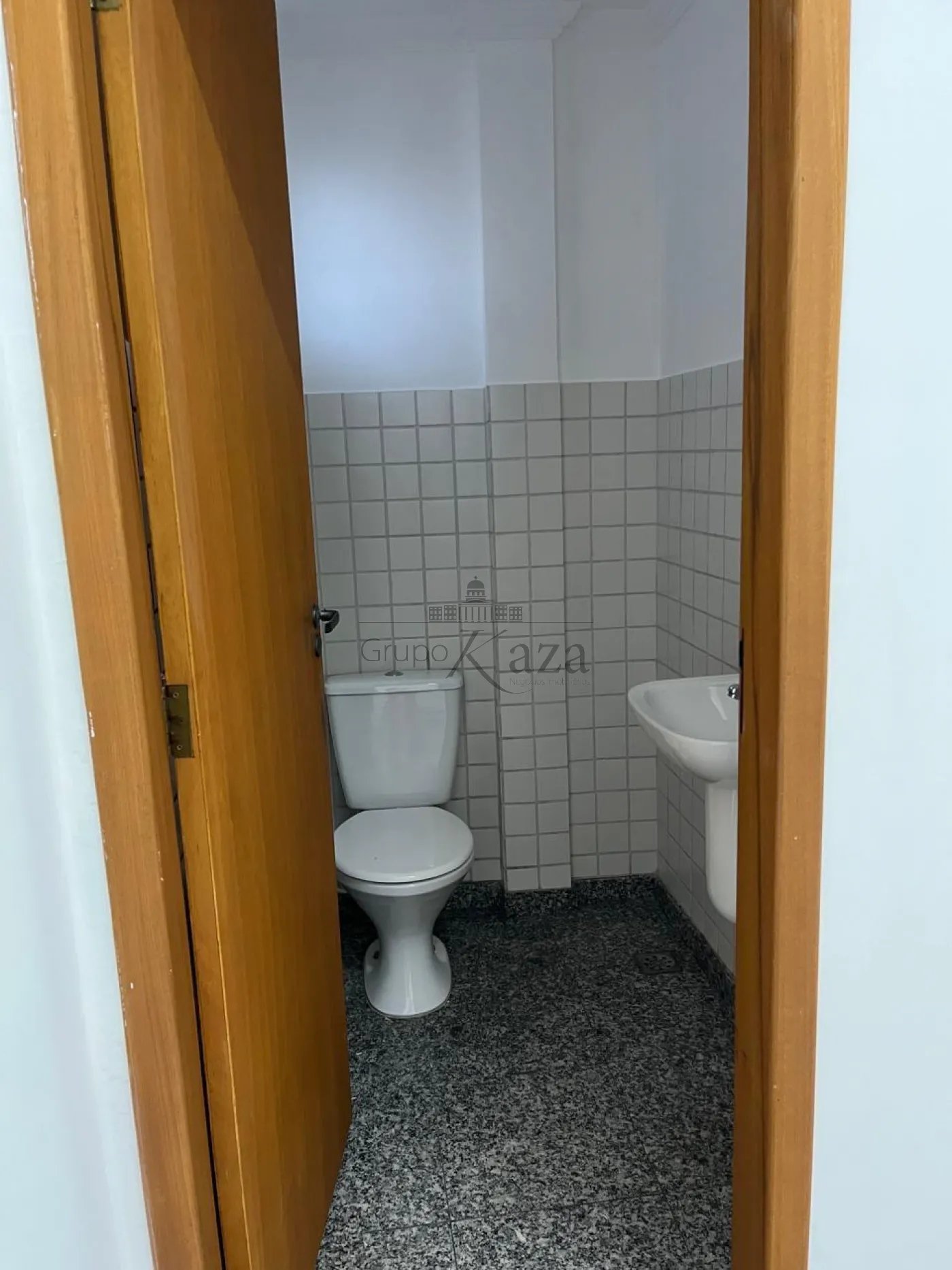 Foto 18 de Comercial Ponto Comercial em Centro, Jacareí - imagem 18