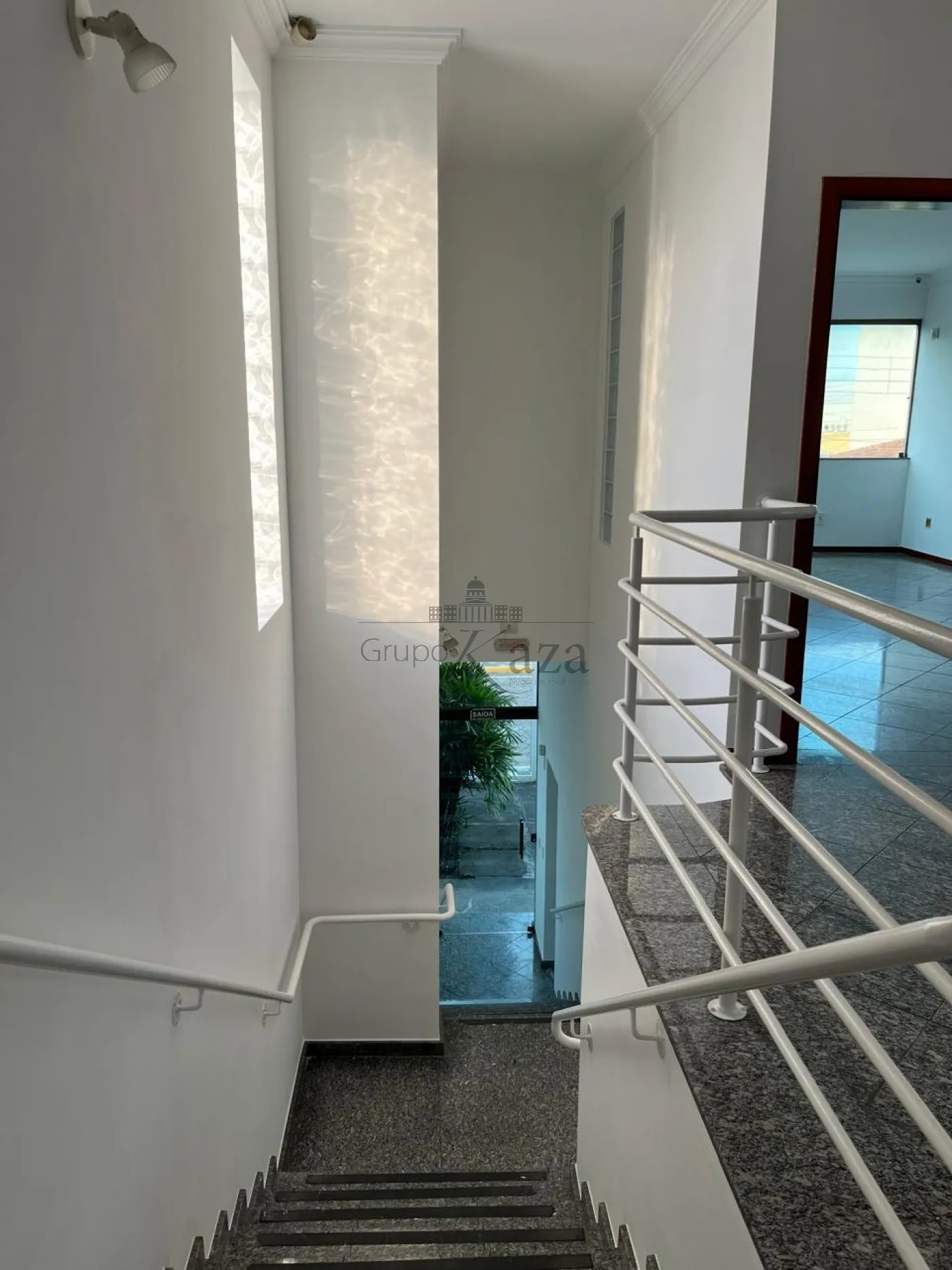 Foto 3 de Comercial Ponto Comercial em Centro, Jacareí - imagem 3
