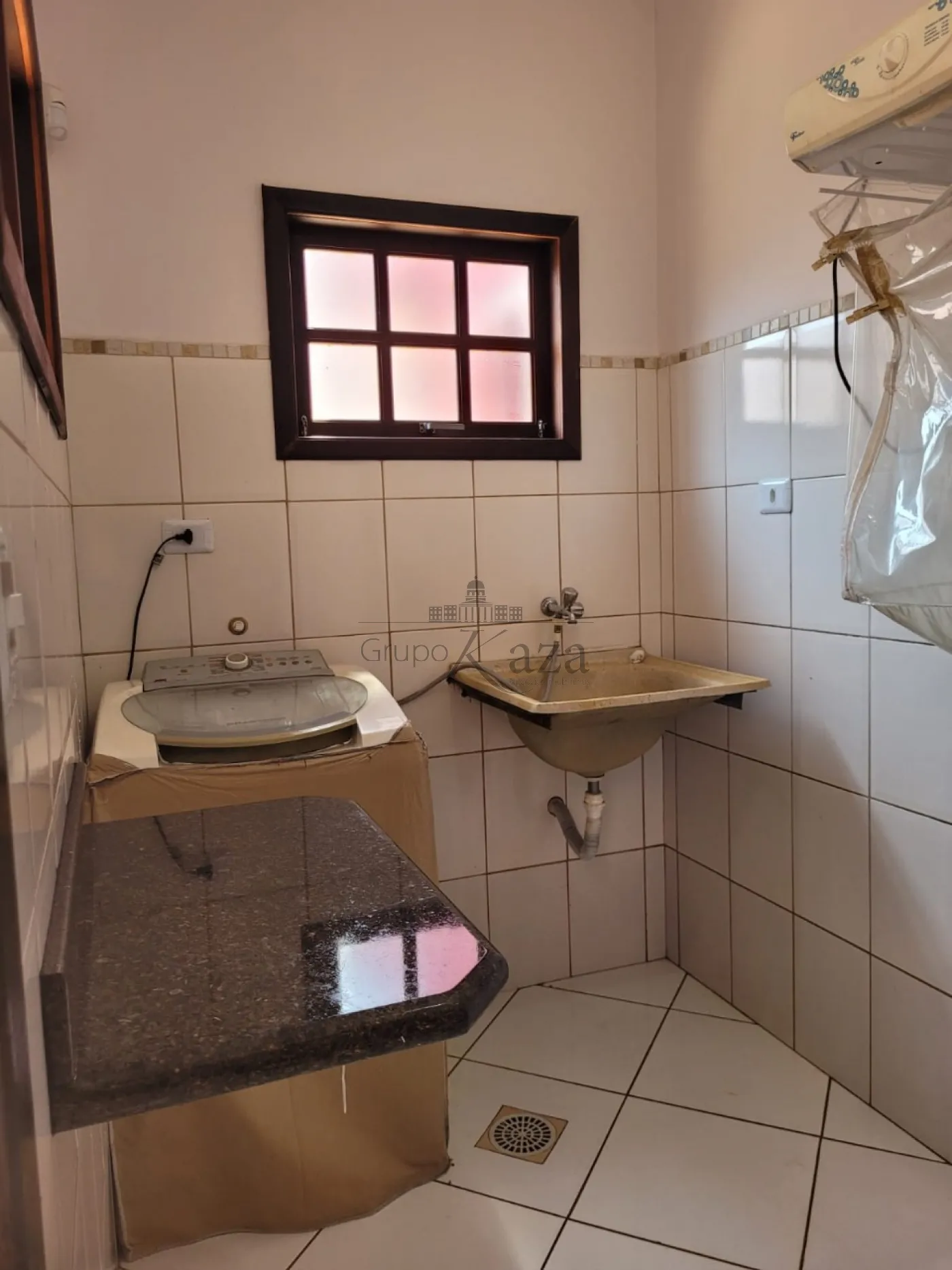 Foto 17 de Casa Sobrado em Portal de Minas, São José dos Campos - imagem 17