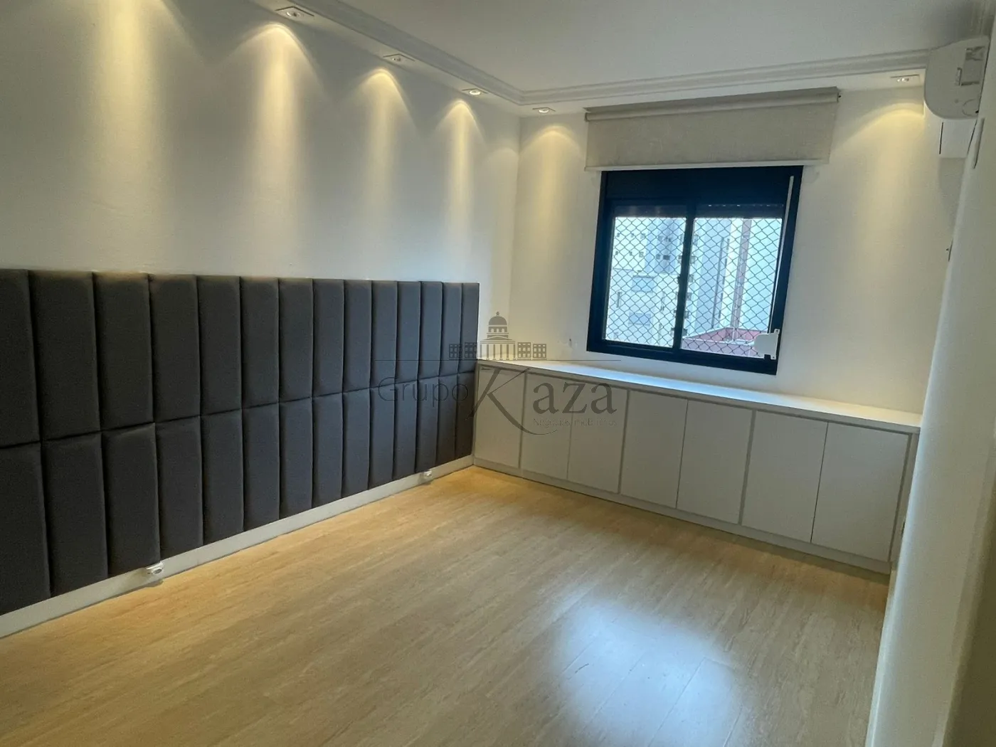 Foto 8 de Apartamento Padrão em Vila Nova Conceição, São Paulo - imagem 8