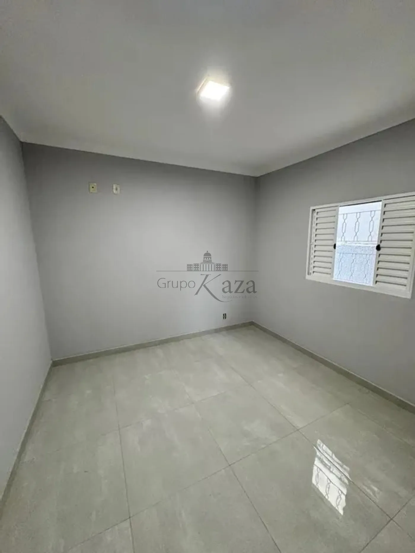 Foto 8 de Casa Padrão em Parque Novo Horizonte, São José dos Campos - imagem 8