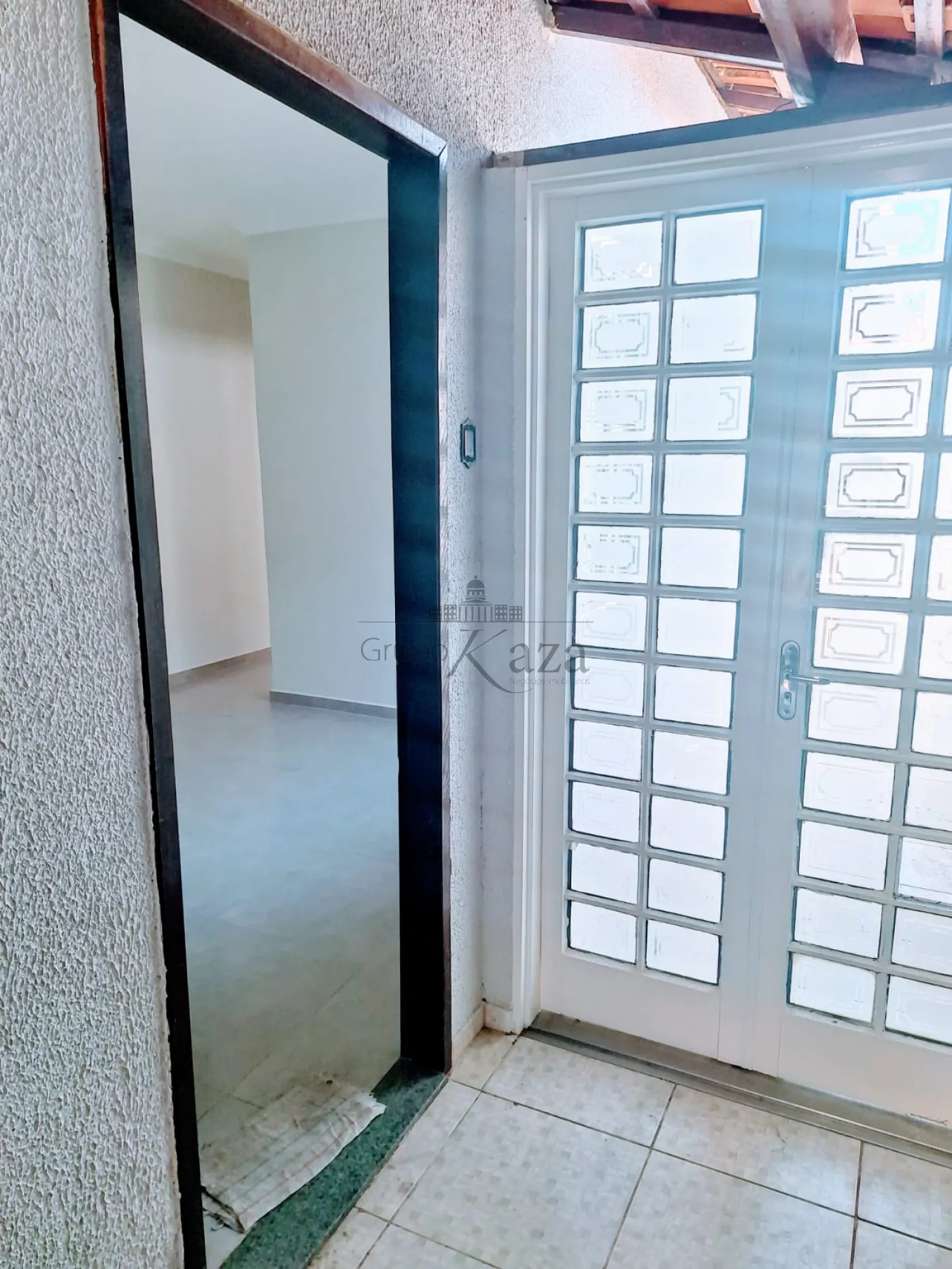 Foto 11 de Casa Padrão em Residencial União, São José dos Campos - imagem 11