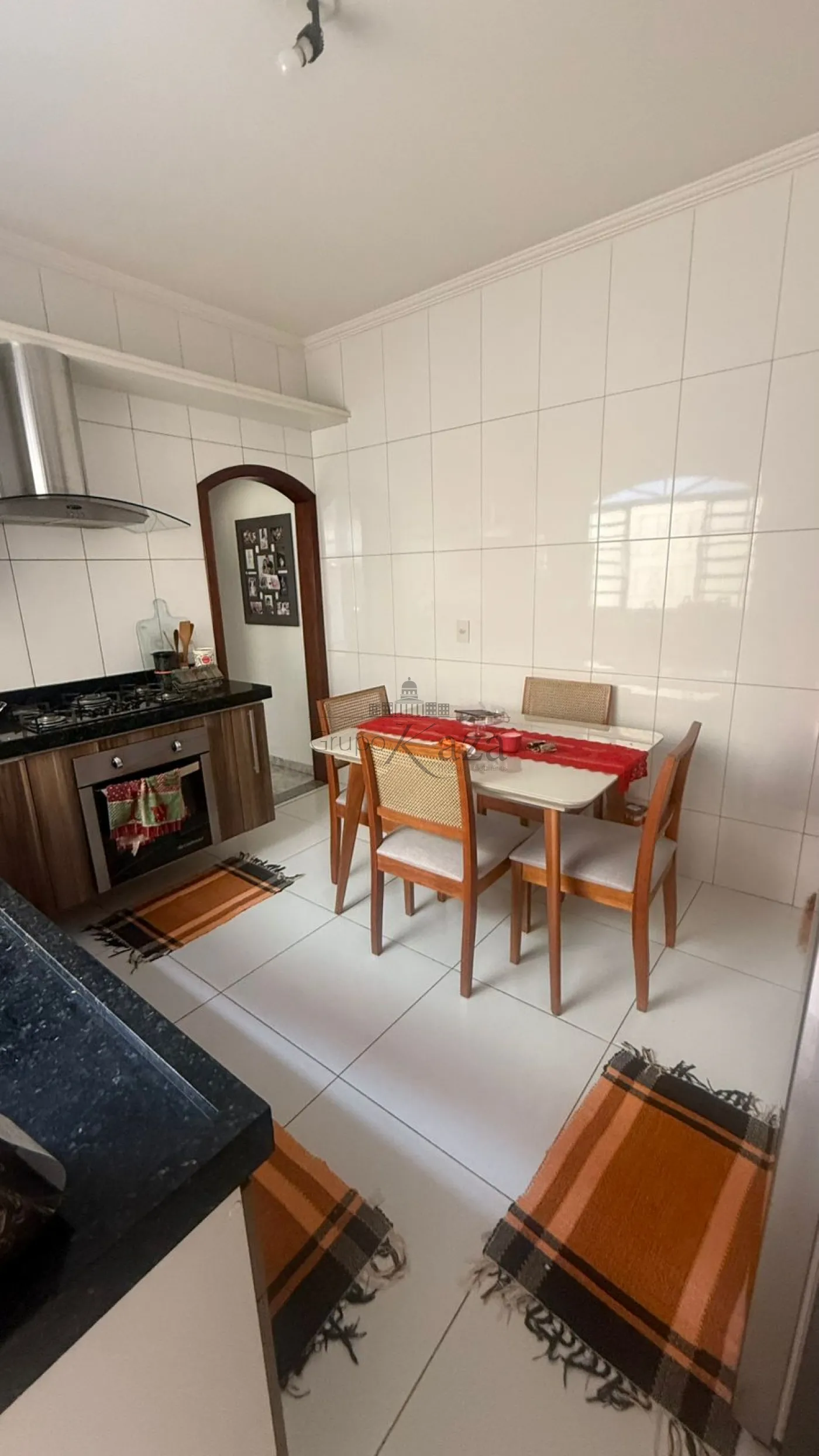 Foto 1 de Casa Padrão em Residencial União, São José dos Campos - imagem 1