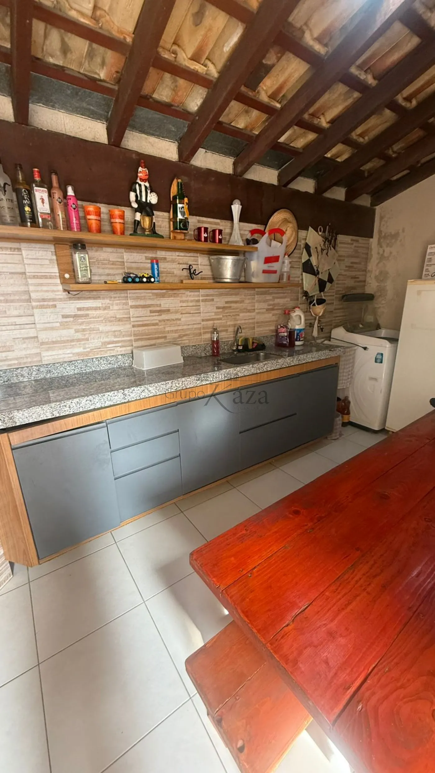Foto 8 de Casa Padrão em Residencial União, São José dos Campos - imagem 8