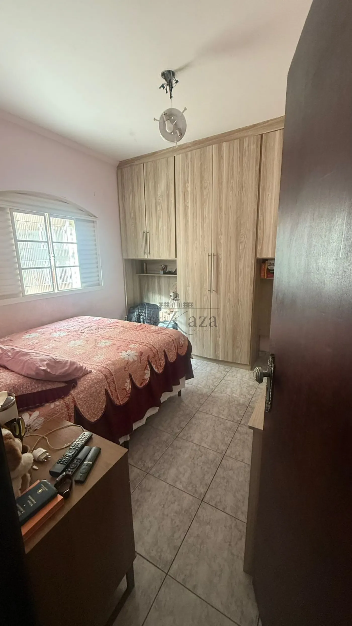 Foto 5 de Casa Padrão em Residencial União, São José dos Campos - imagem 5