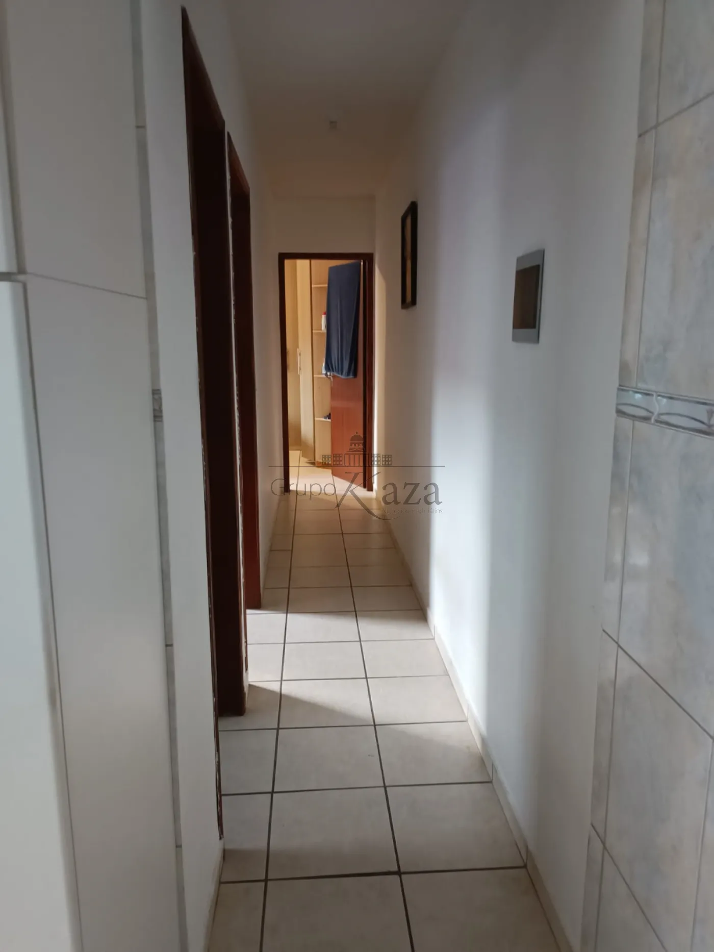 Foto 4 de Casa Condomínio em Jardim Coleginho, Jacareí - imagem 4