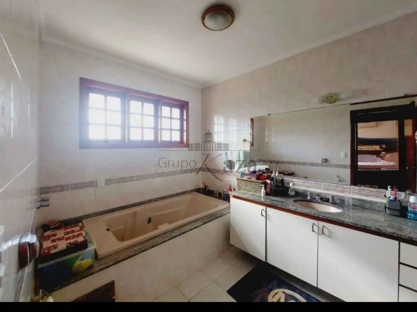 Foto 16 de Casa Condomínio em Jardim das Colinas, São José dos Campos - imagem 16