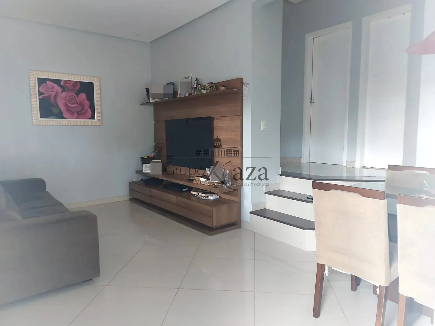 Foto 2 de Casa Padrão em Bosque dos Eucaliptos, São José dos Campos - imagem 2