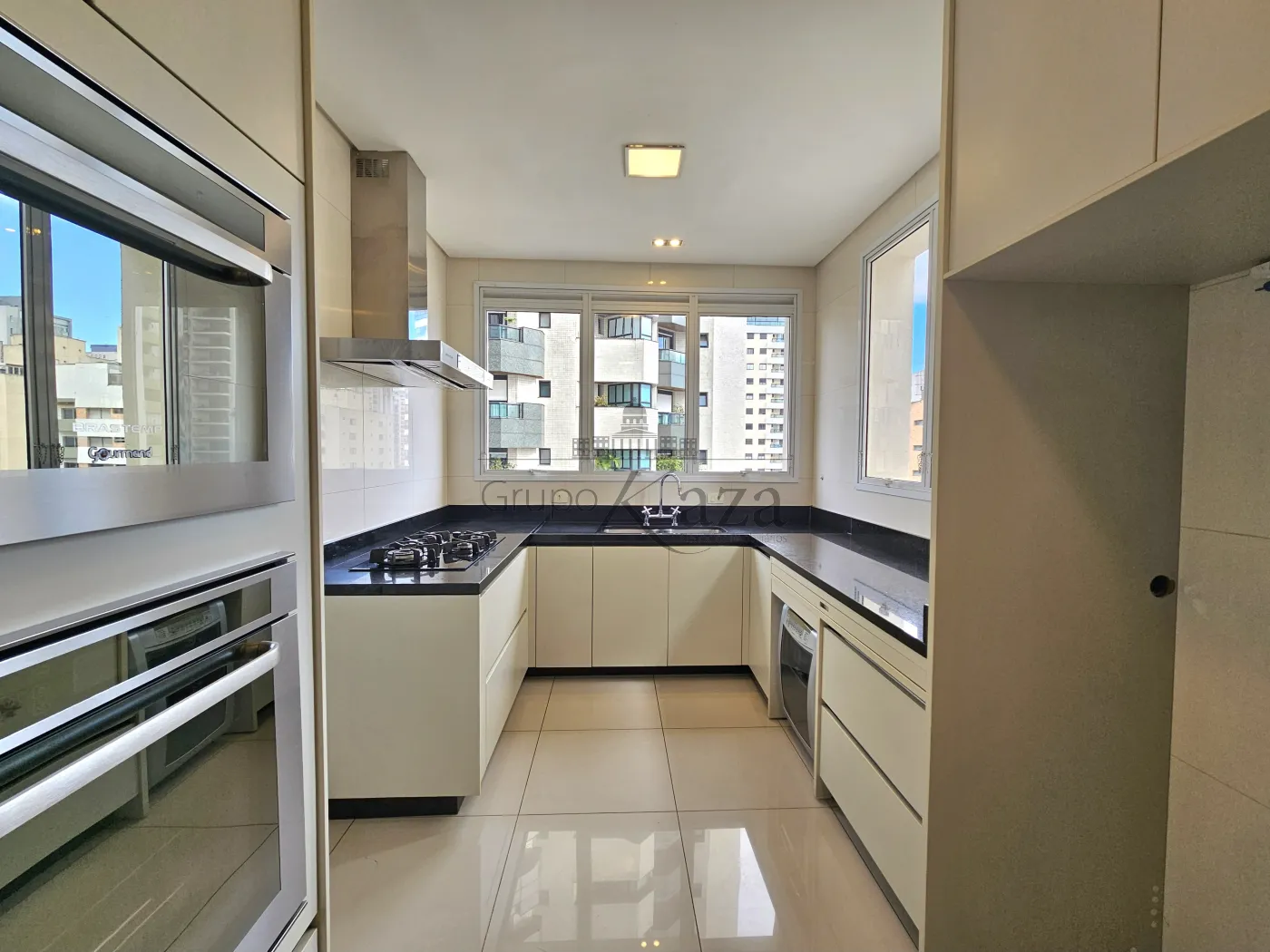 Foto 23 de Apartamento Padrão em Moema, São Paulo - imagem 23