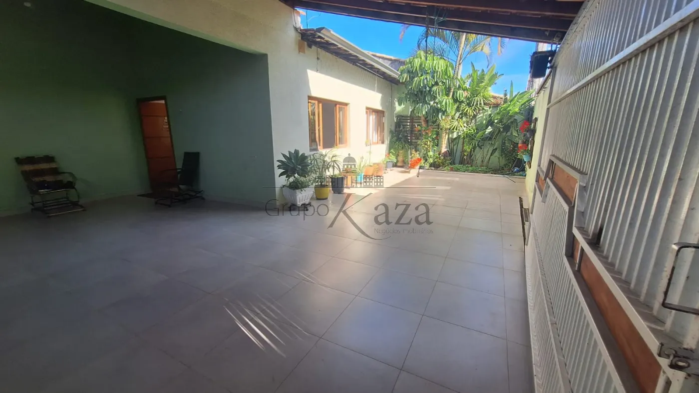Foto 26 de Casa Padrão em Jardim Santa Maria, Jacareí - imagem 26
