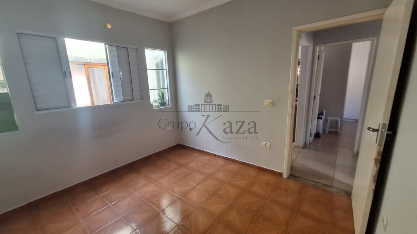 Foto 12 de Casa Padrão em Jardim Santa Maria, Jacareí - imagem 12