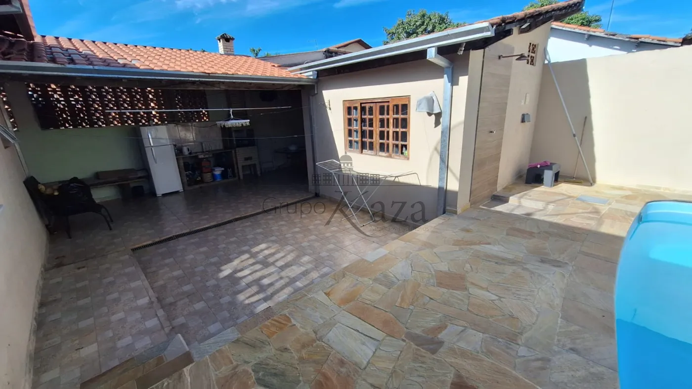 Foto 17 de Casa Padrão em Jardim Santa Maria, Jacareí - imagem 17