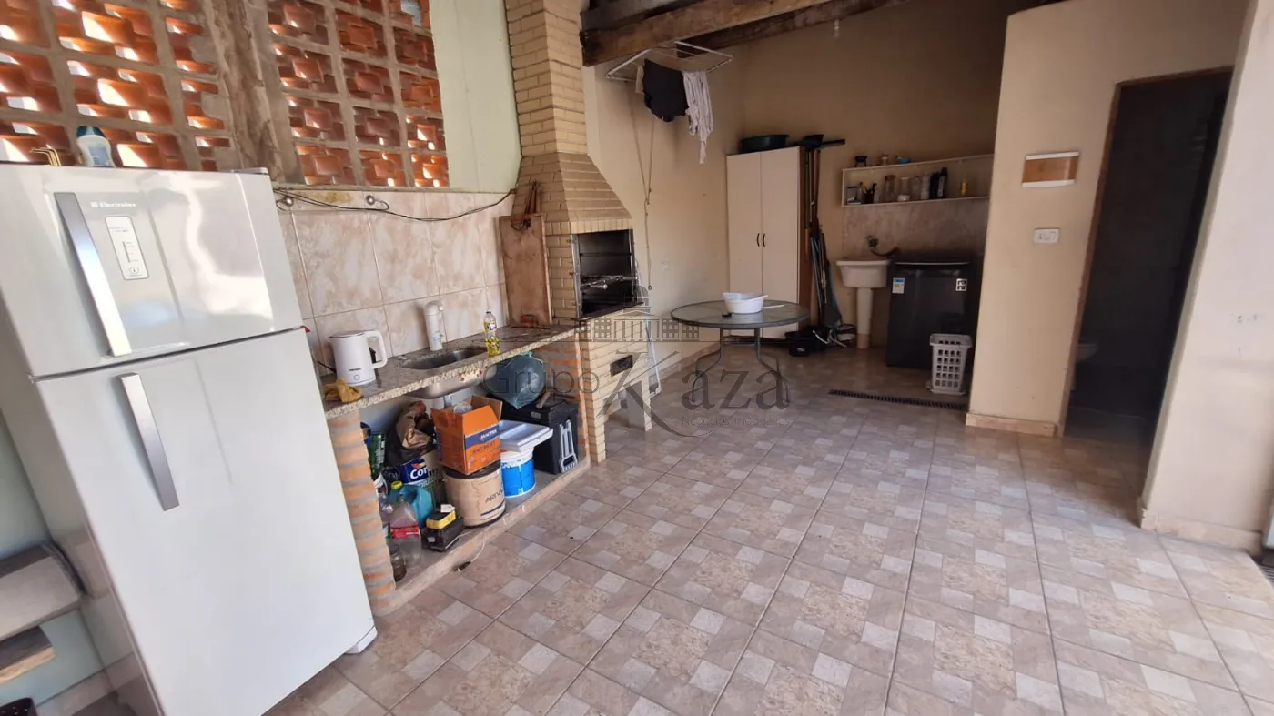 Foto 21 de Casa Padrão em Jardim Santa Maria, Jacareí - imagem 21