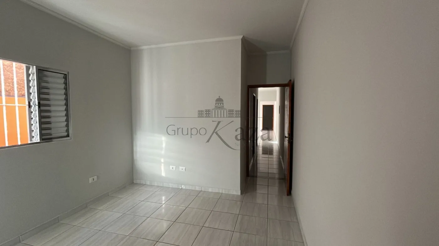 Foto 12 de Casa Padrão em Jardim Didinha, Jacareí - imagem 12