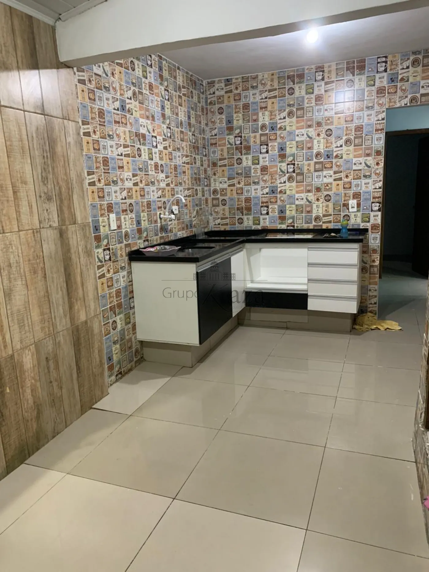 Foto 4 de Casa Padrão em Residencial Sítio Santo Antônio, Taubaté - imagem 4