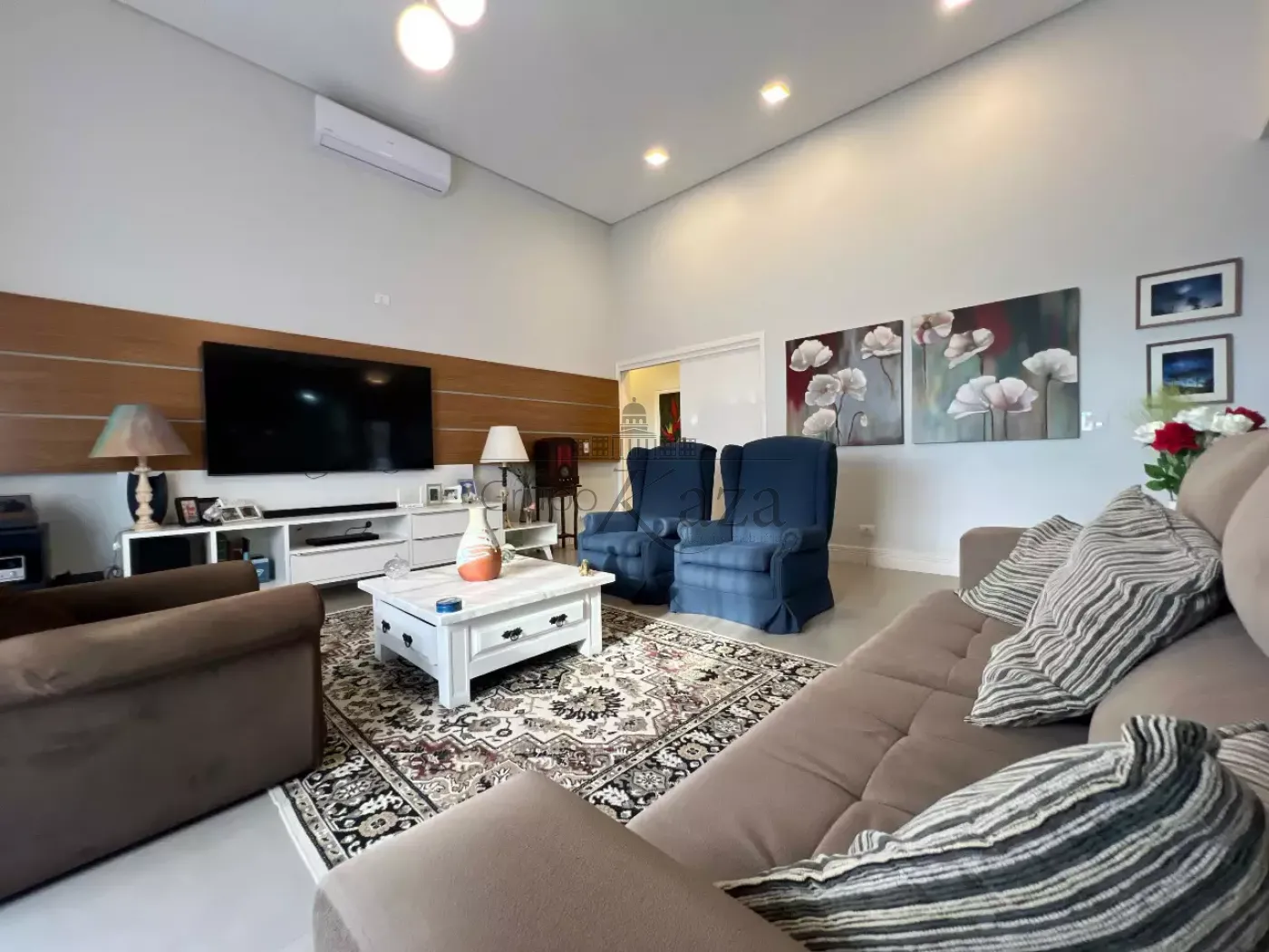 Foto 3 de Casa Condomínio em Condomínio Residencial Monte Carlo, São José dos Campos - imagem 3