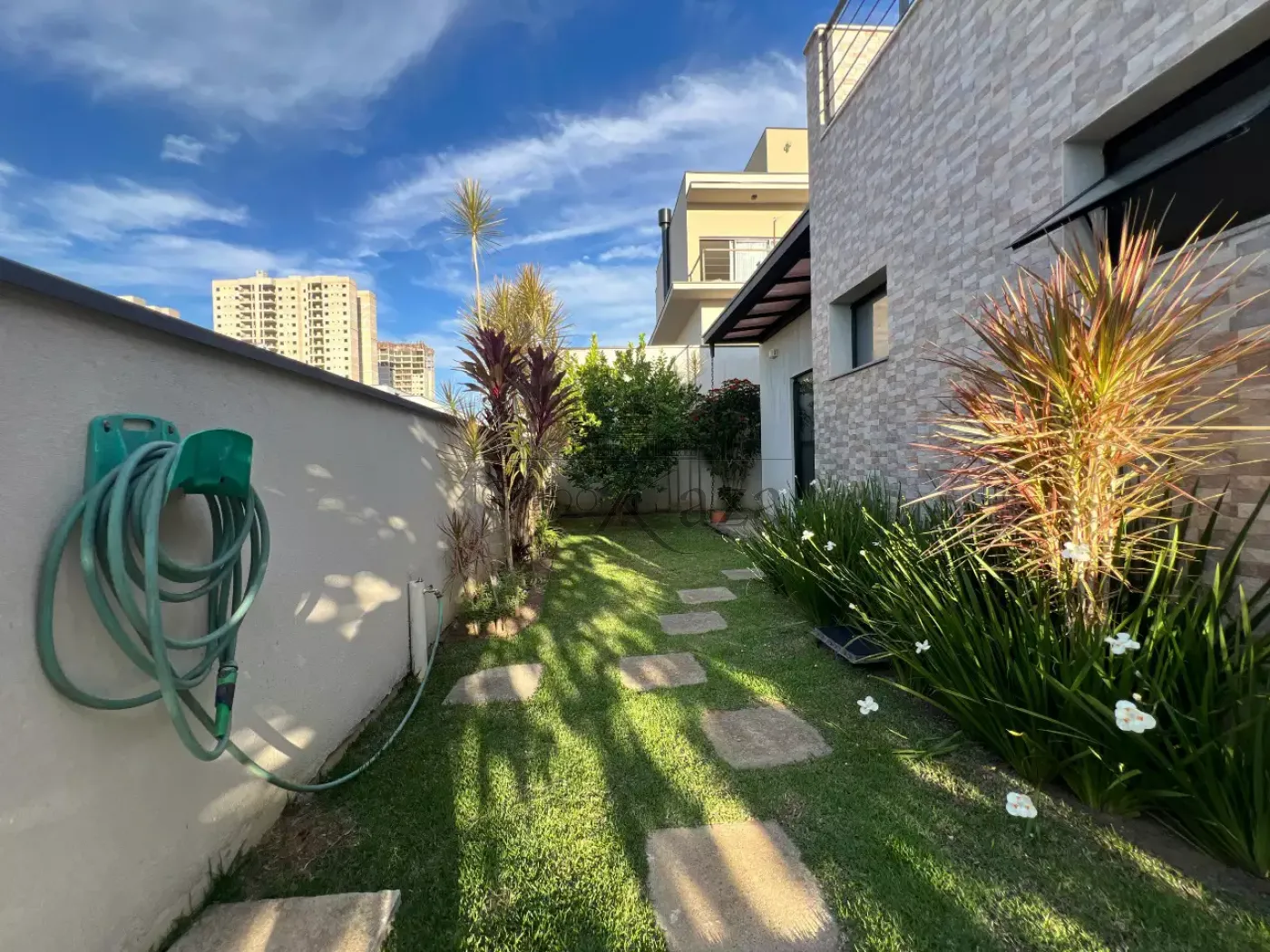 Foto 23 de Casa Condomínio em Condomínio Residencial Monte Carlo, São José dos Campos - imagem 23