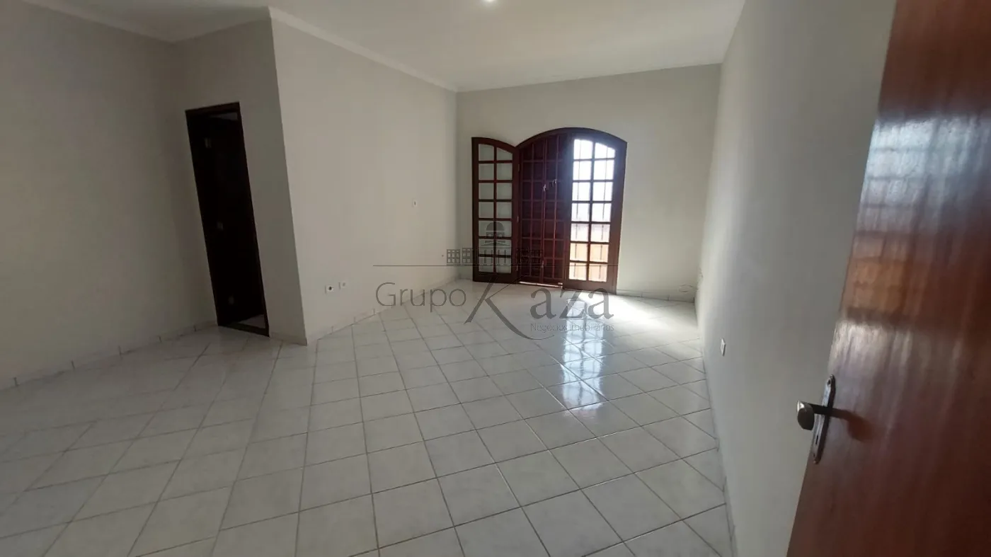 Foto 10 de Casa Sobrado em Jardim Satélite, São José dos Campos - imagem 10