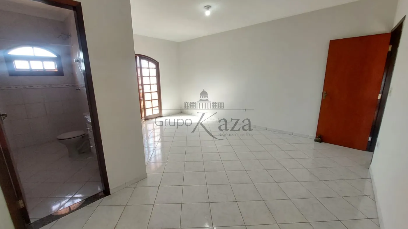 Foto 15 de Casa Sobrado em Jardim Satélite, São José dos Campos - imagem 15