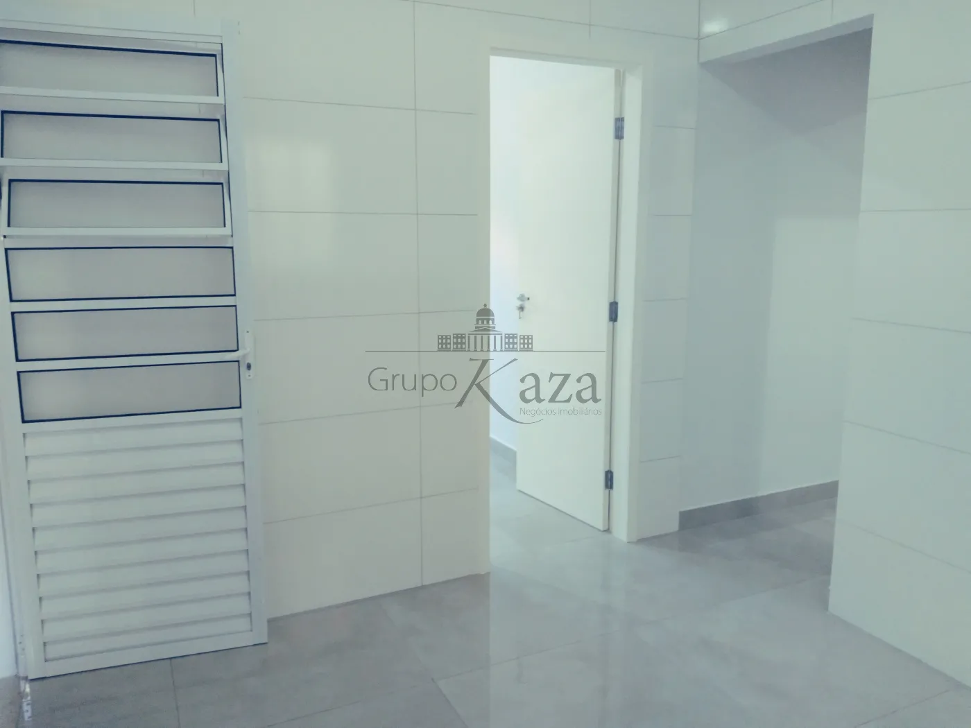 Foto 8 de Casa Padrão em Vila Tesouro, São José dos Campos - imagem 8