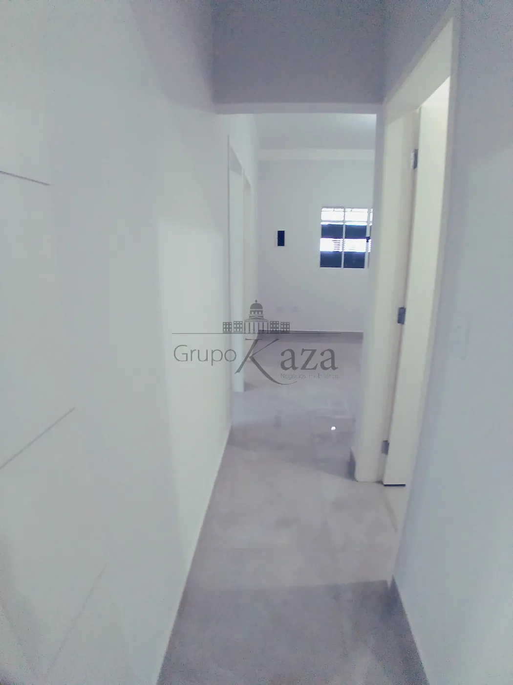 Foto 10 de Casa Padrão em Vila Tesouro, São José dos Campos - imagem 10