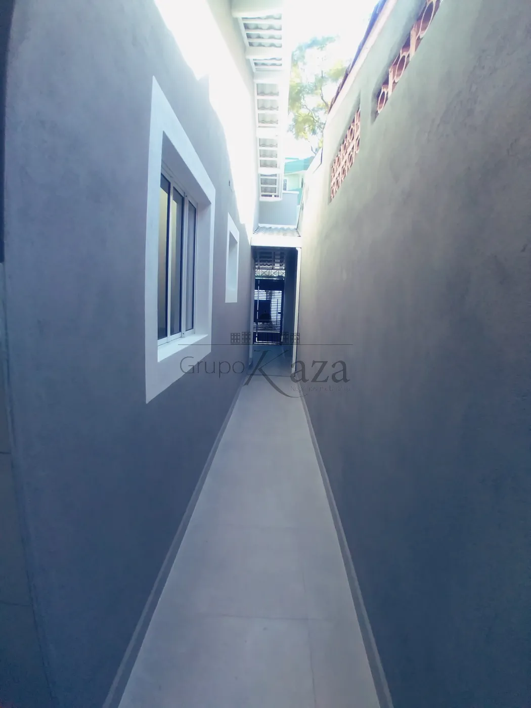 Foto 16 de Casa Padrão em Vila Tesouro, São José dos Campos - imagem 16