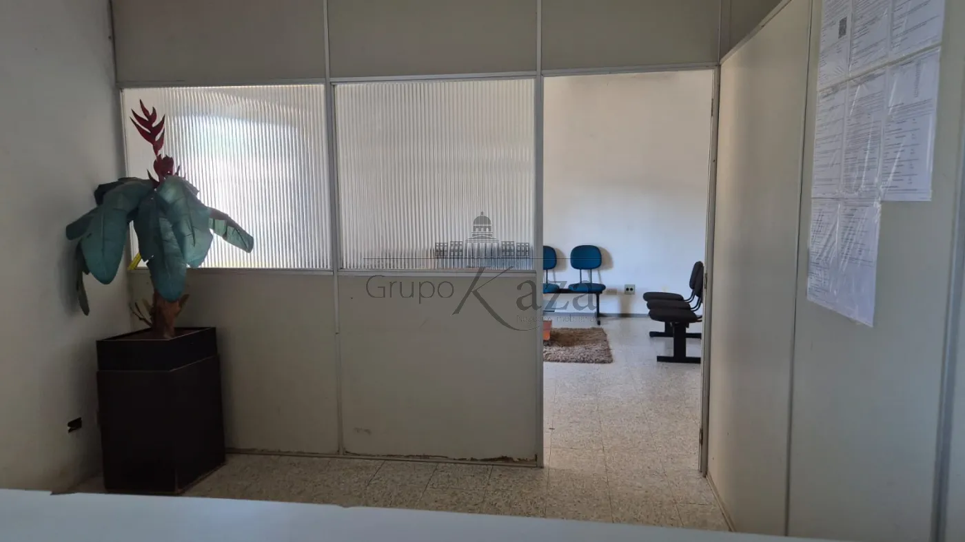 Foto 1 de Comercial Galpão em Vila Garcia (São Silvestre), Jacareí - imagem 1
