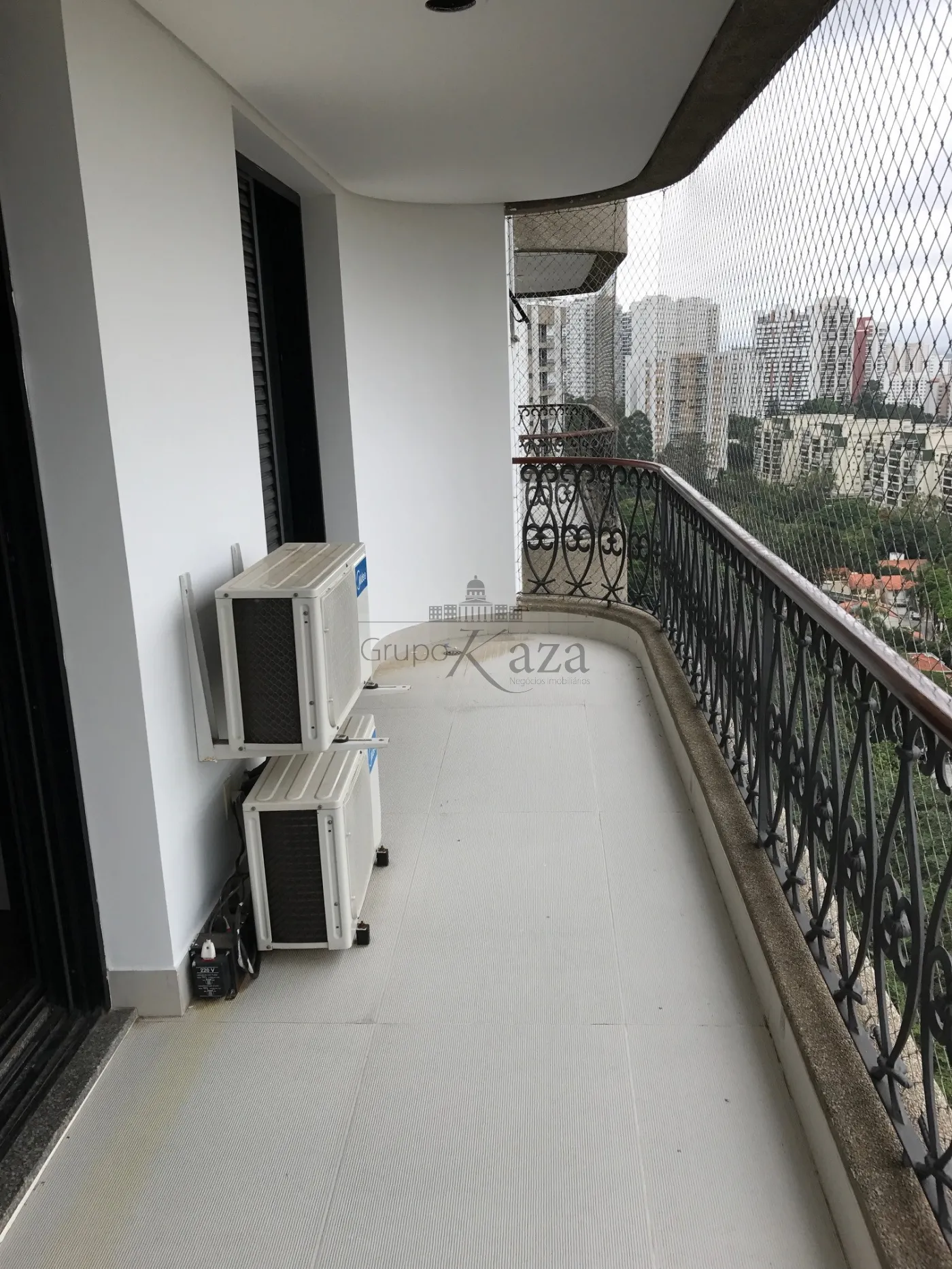 Foto 5 de Apartamento Padrão em Santo Amaro, São Paulo - imagem 5