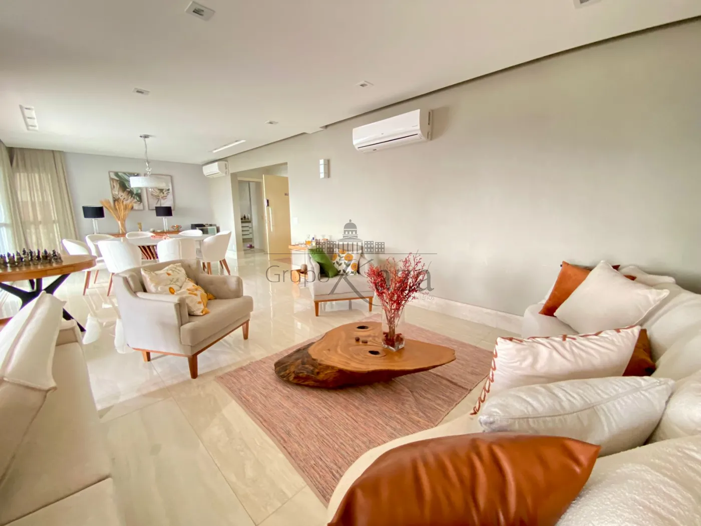 Foto 2 de Apartamento Padrão em Jardim das Colinas, São José dos Campos - imagem 2