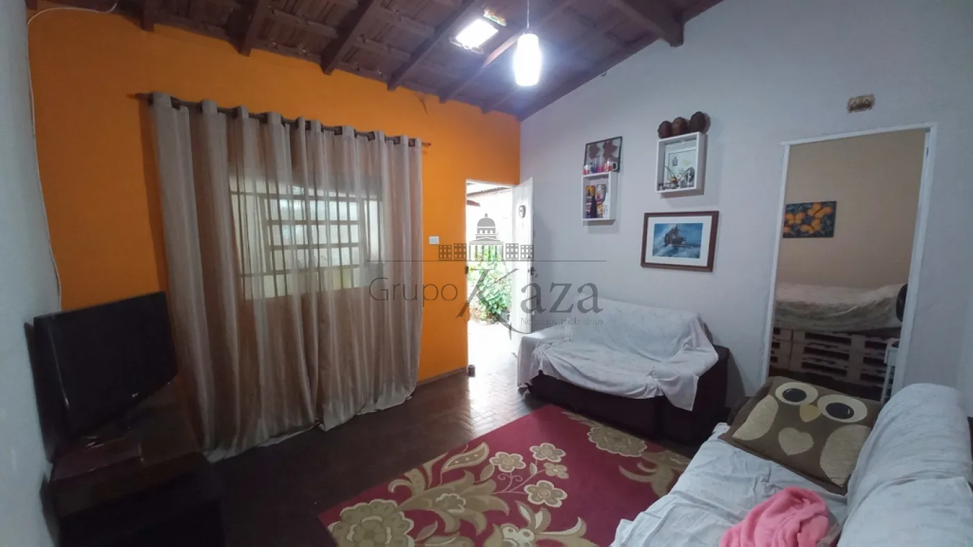 Foto 16 de Casa Térrea em Jardim da Granja, São José dos Campos - imagem 16