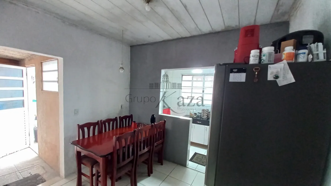 Foto 3 de Casa Térrea em Jardim da Granja, São José dos Campos - imagem 3