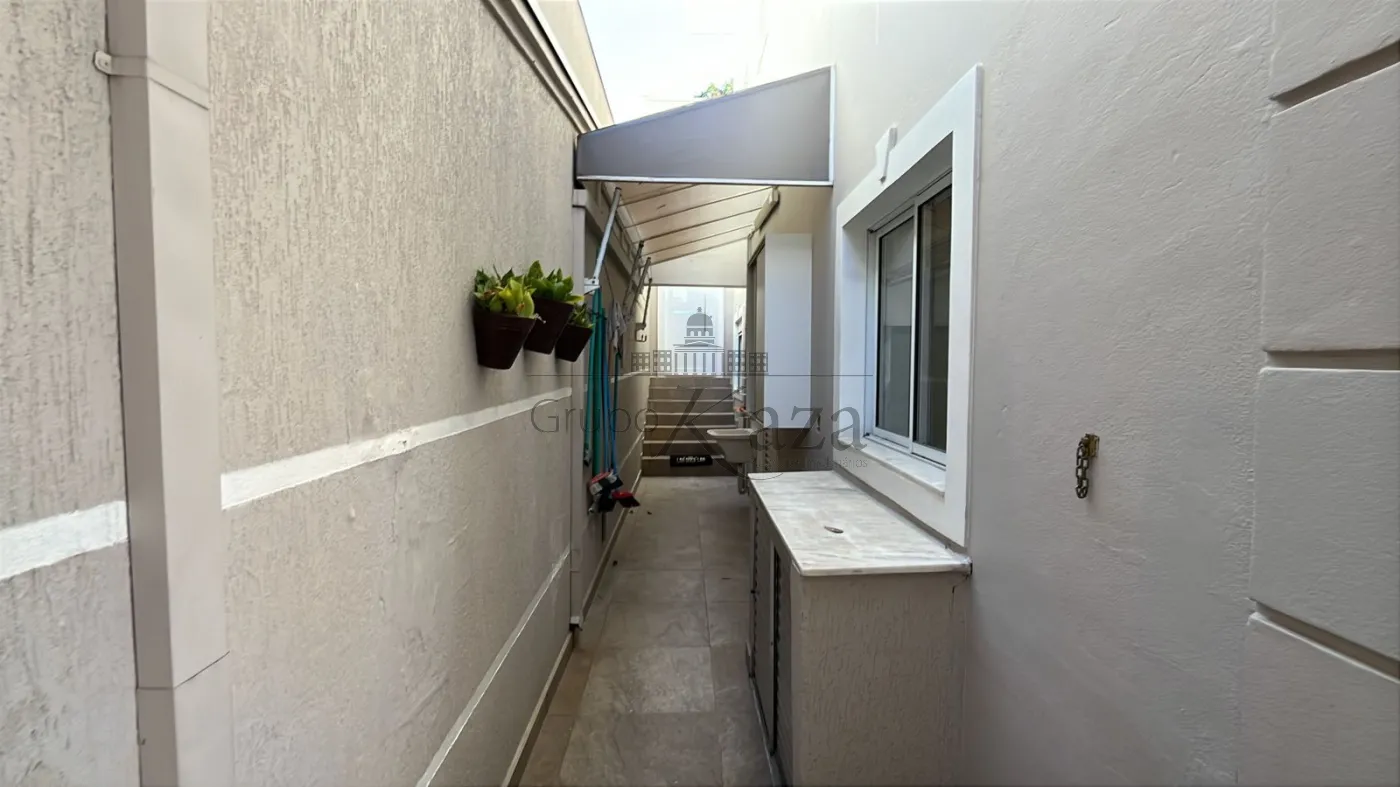 Foto 40 de Casa Condomínio em Vila Zezé, Jacareí - imagem 40