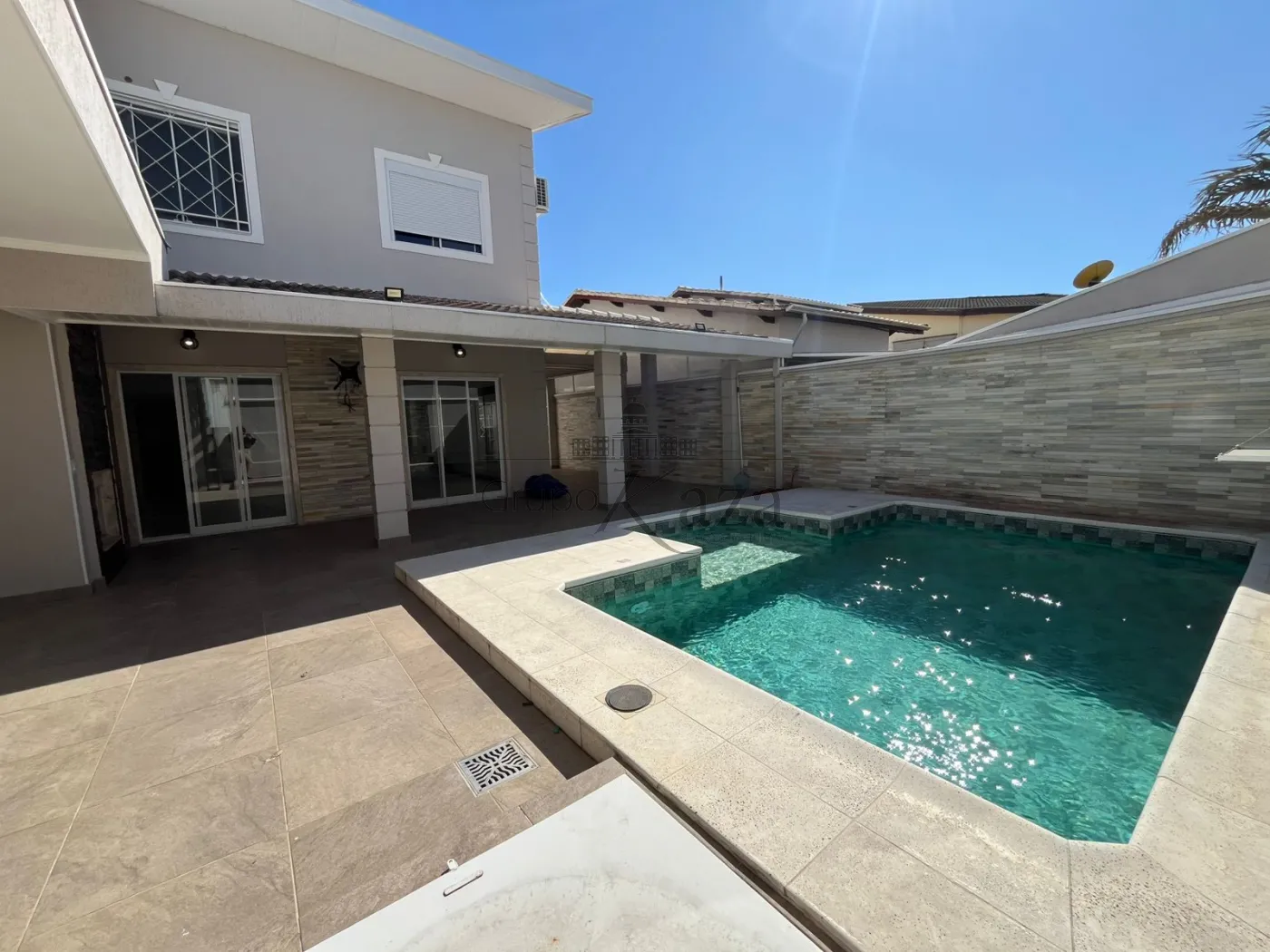 Foto 1 de Casa Condomínio em Vila Zezé, Jacareí - imagem 1