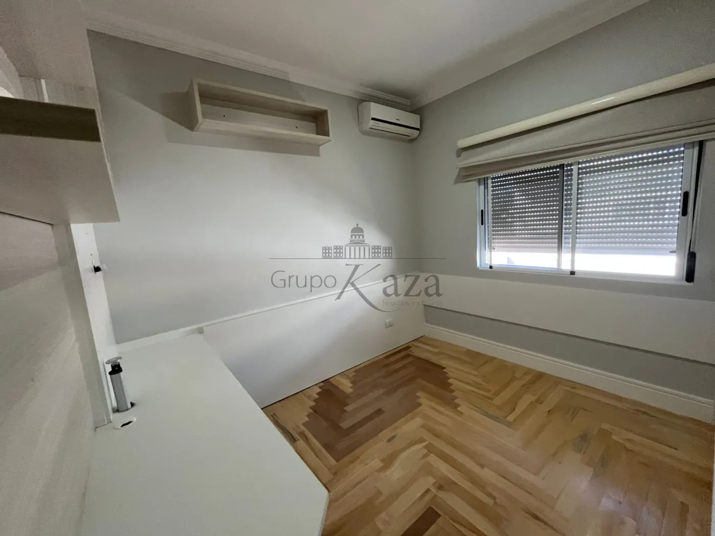 Foto 29 de Casa Condomínio em Vila Zezé, Jacareí - imagem 29
