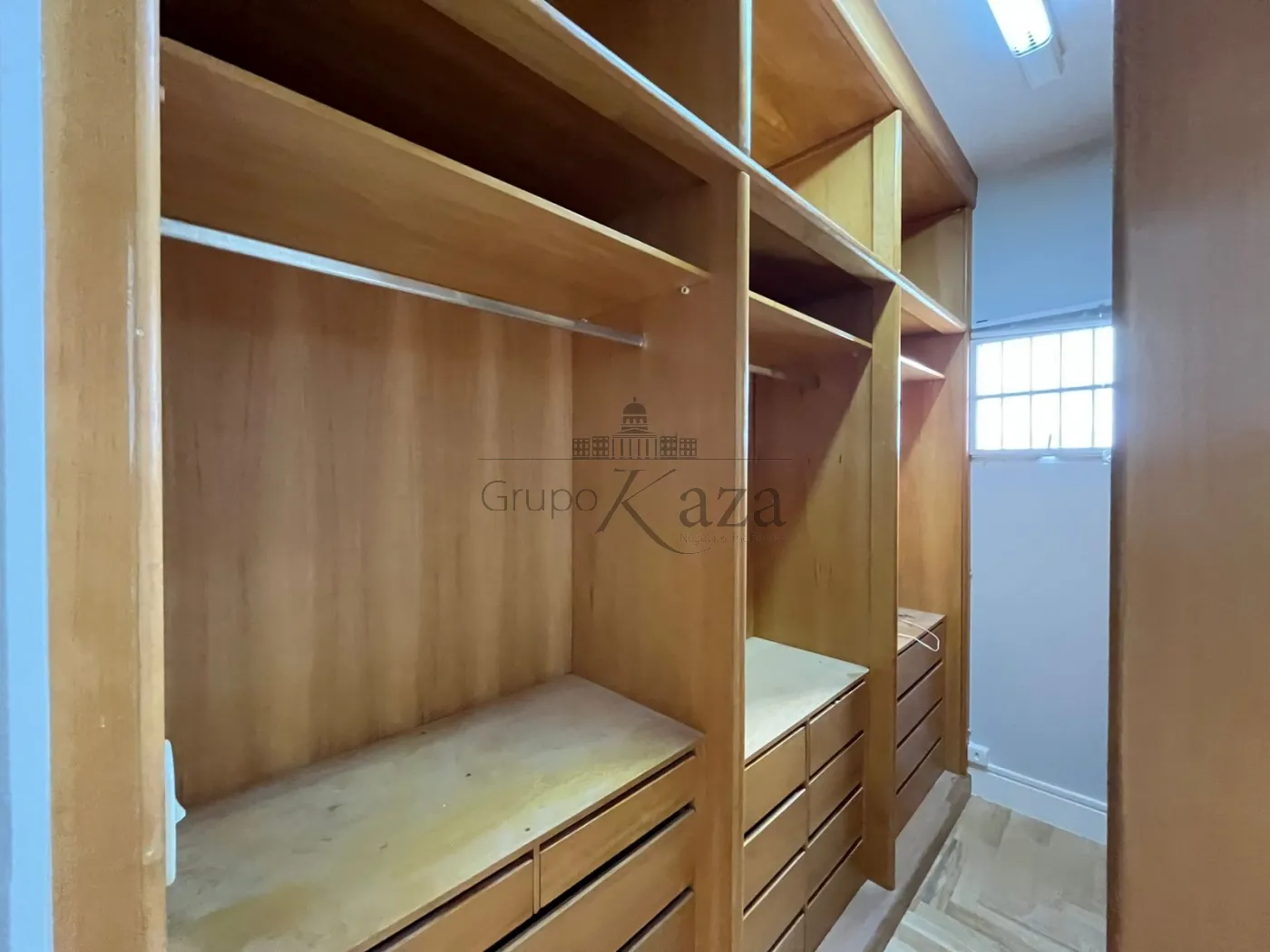 Foto 30 de Casa Condomínio em Vila Zezé, Jacareí - imagem 30