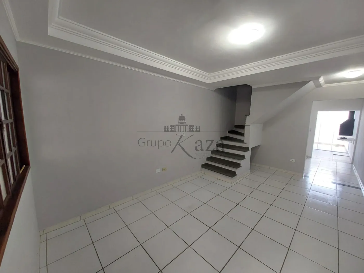Foto 2 de Casa Condomínio em Jardim Jacinto, Jacareí - imagem 2