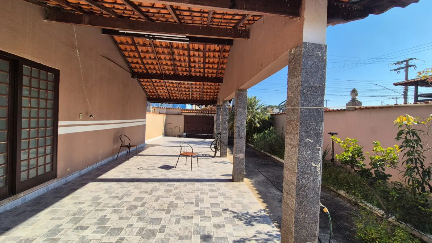 Foto 11 de Comercial Casa em Vila Pinheiro, Jacareí - imagem 11