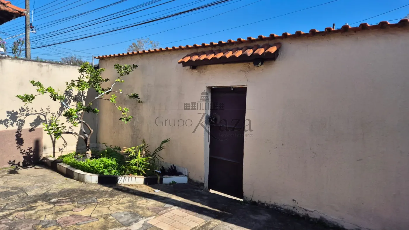 Foto 16 de Comercial Casa em Vila Pinheiro, Jacareí - imagem 16
