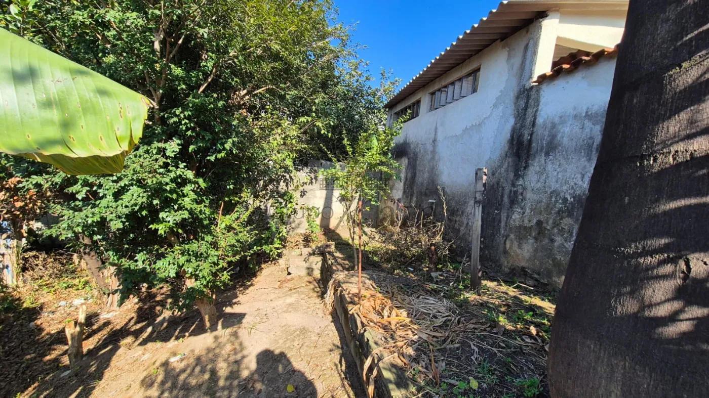 Foto 1 de Terreno Padrão em Vila Pinheiro, Jacareí - imagem 1