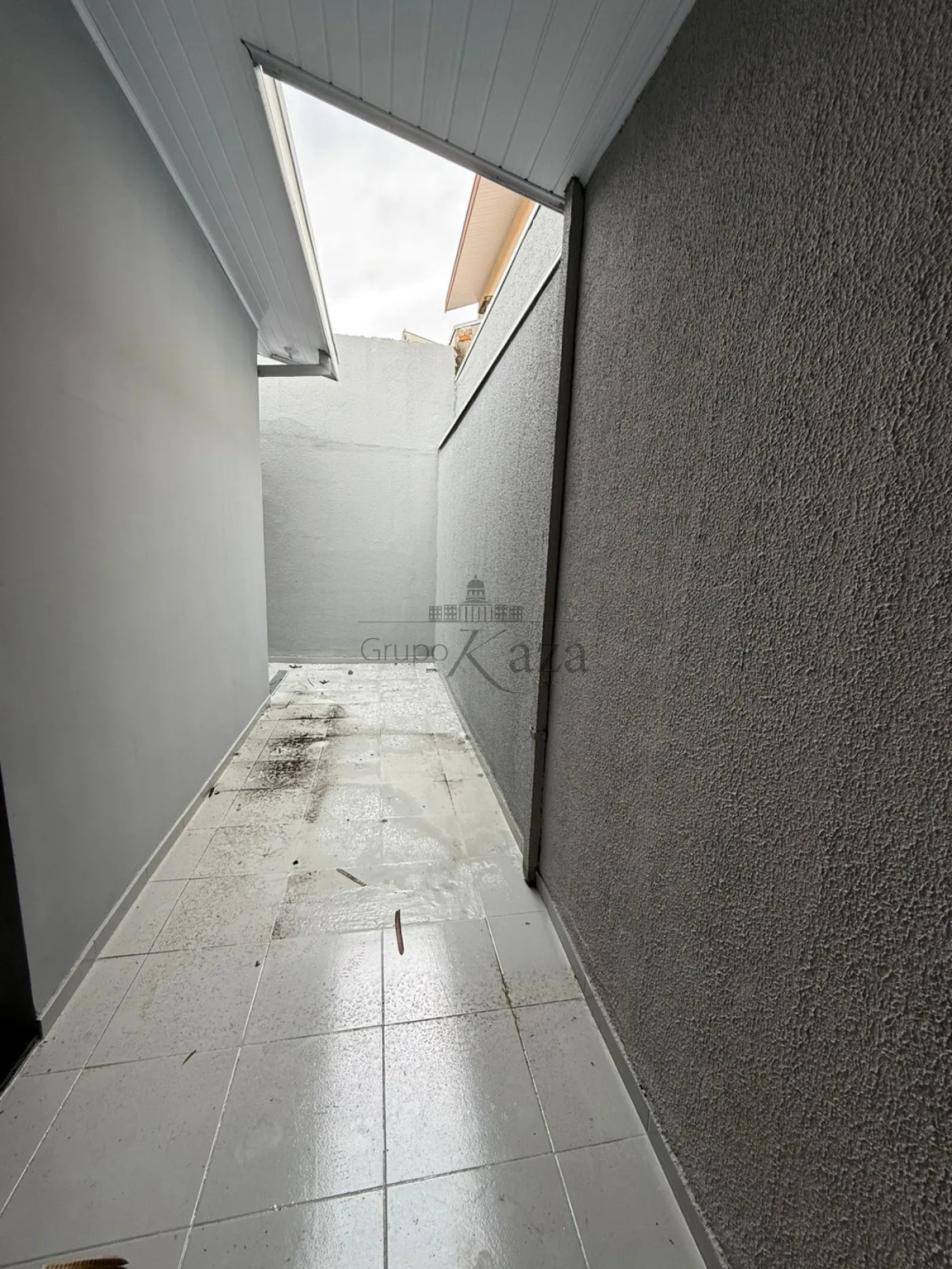 Foto 13 de Casa Padrão em Jardim Minas Gerais, São José dos Campos - imagem 13