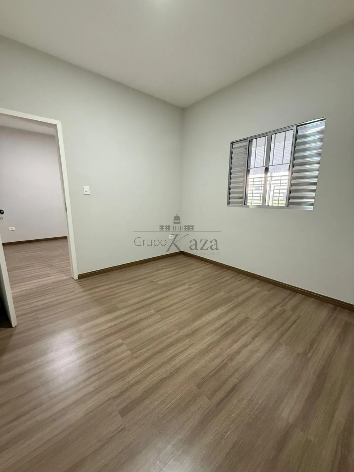 Foto 11 de Casa Padrão em Jardim Minas Gerais, São José dos Campos - imagem 11
