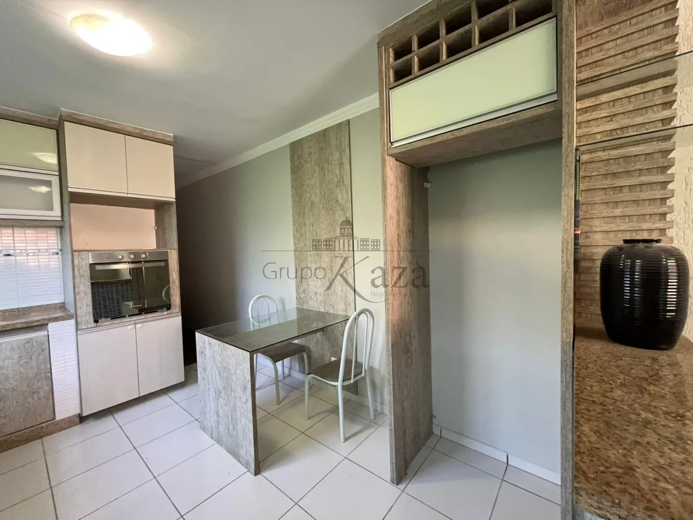 Foto 6 de Casa Padrão em Jardim das Cerejeiras, São José dos Campos - imagem 6