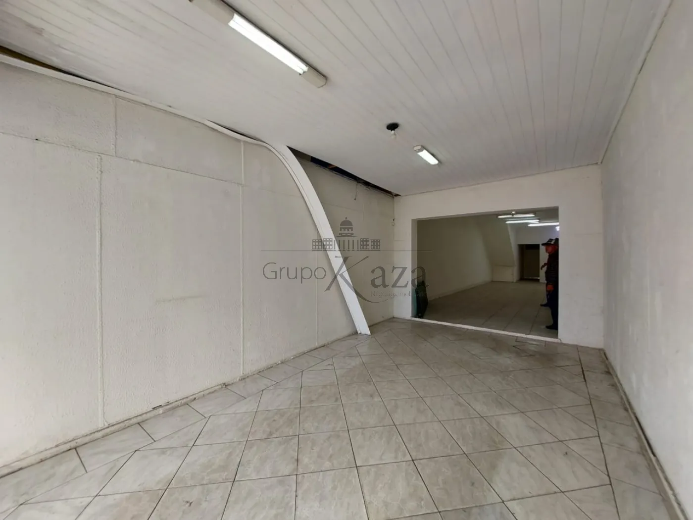 Foto 8 de Casa Comercial  Residencial em Bosque dos Eucaliptos, São José dos Campos - imagem 8