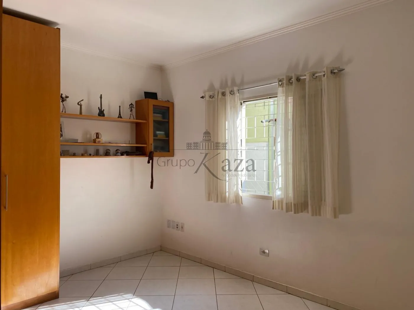 Foto 14 de Casa Padrão em Bosque dos Eucaliptos, São José dos Campos - imagem 14
