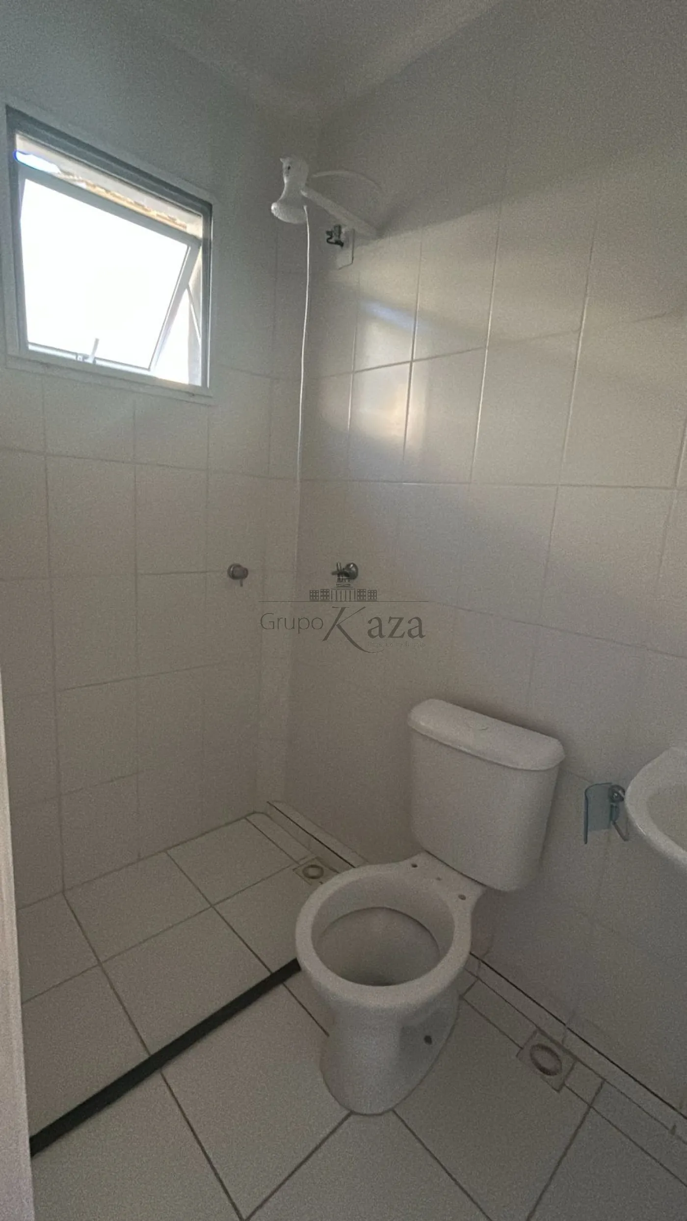 Foto 11 de Casa Condomínio em Jardim Colonia, Jacareí - imagem 11