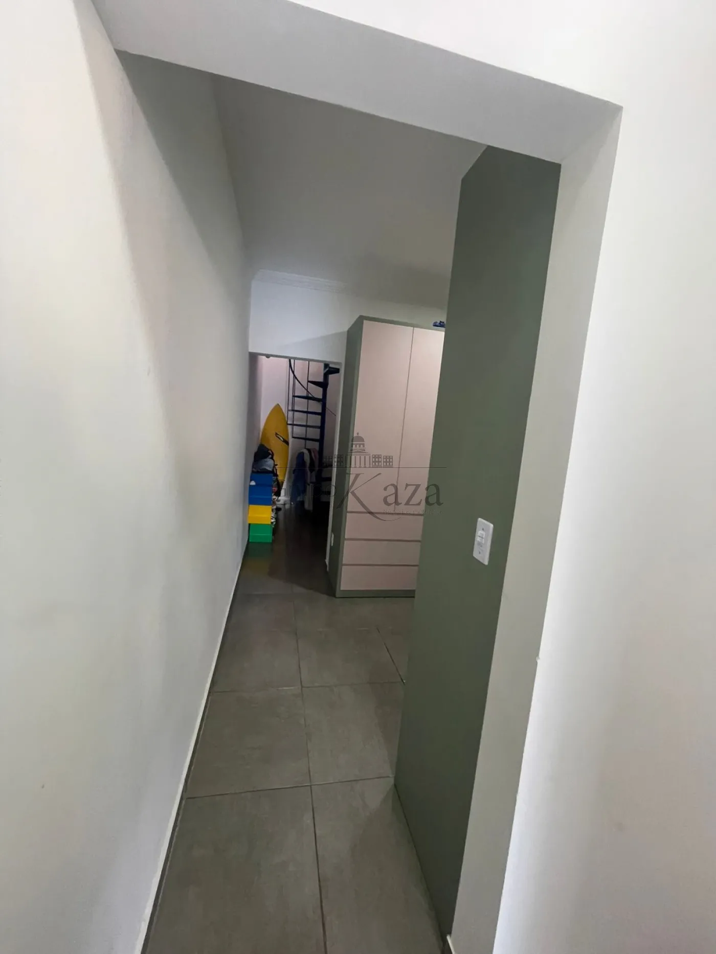 Foto 14 de Casa Padrão em Residencial União, São José dos Campos - imagem 14
